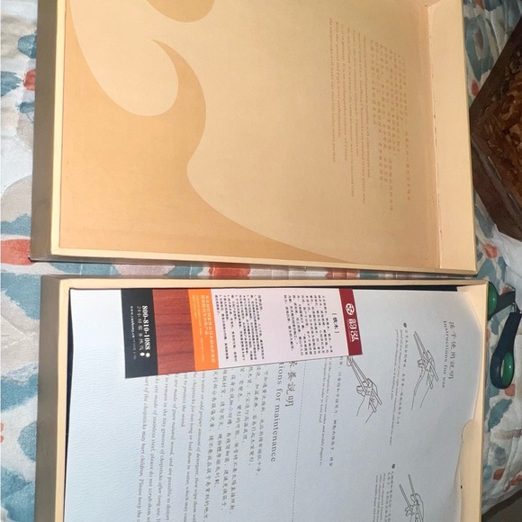 New! CHOP STICKS 5 pairs Yunhong hardwood Sticks Vintage with box - Picture 7 of 9